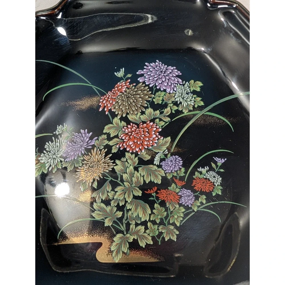Vintage Japanese Black & Gold Chrysanthemum Floral Trinket Tray